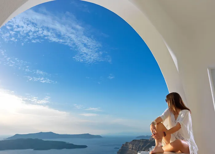 Lilium Santorini 5* Fira (Santorini)