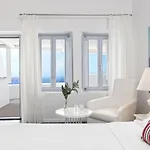 Lilium Santorini Hotell