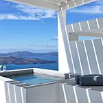 Lilium Santorini Hotel