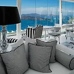 Lilium Santorini Hotel