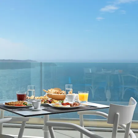 Lilium Santorini Hotel Firá