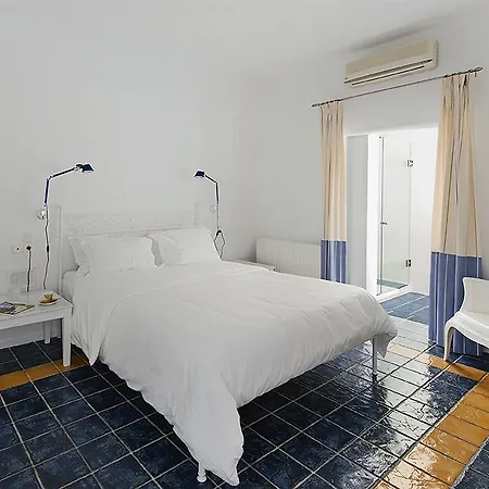 Hotel Lilium Santorini