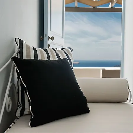 Lilium Santorini Hotel Fira (Santorini)