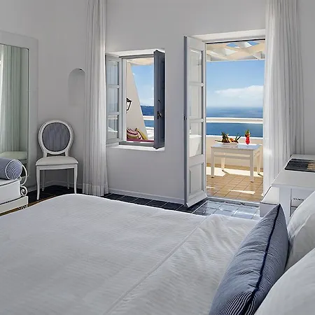Hotel Lilium Santorini 5*