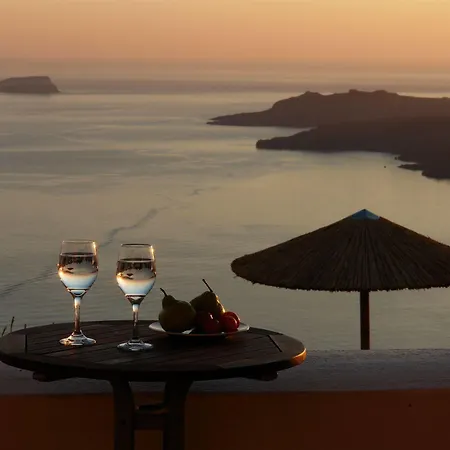 Hotel Lilium Santorini Fira (Santorini)