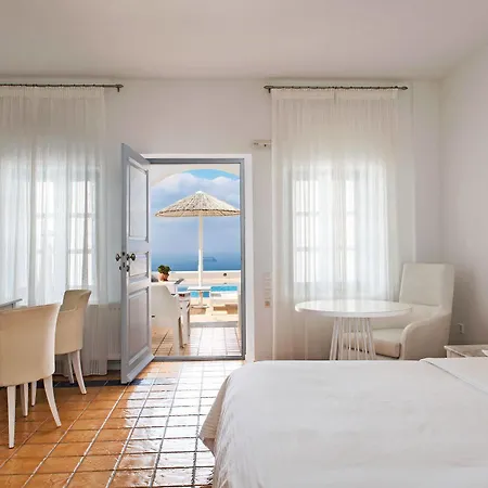 Lilium Santorini 5* Fira (Santorini)