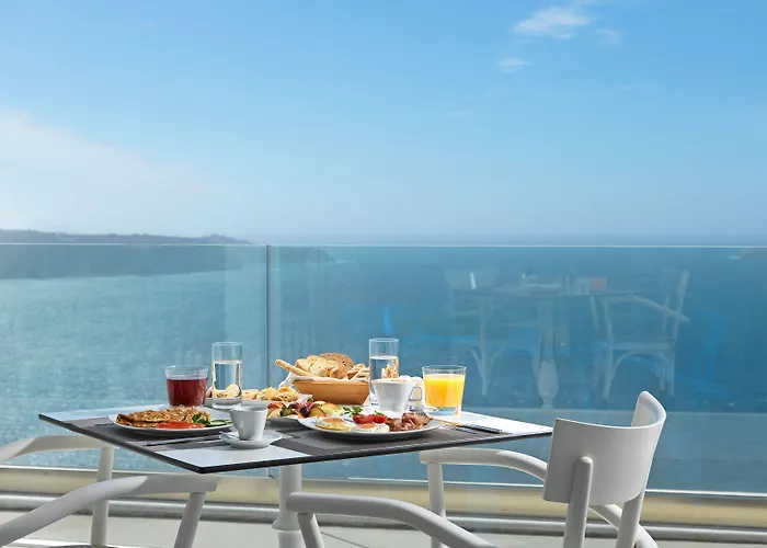 Lilium Santorini ホテル サントリーニ