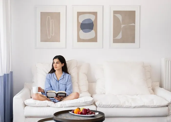 Lilium Santorini Fira (Santorini)