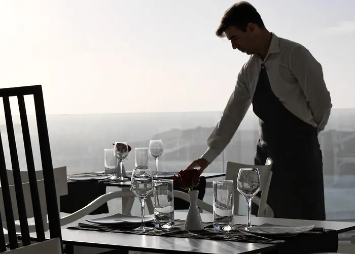 Lilium Santorini Hotel