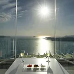 酒店 Lilium Santorini 5*