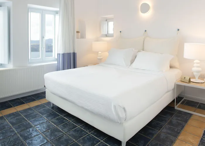 Lilium Santorini Fira (Santorini)